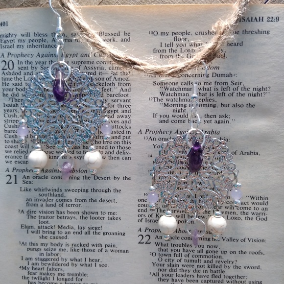 Earrings of silver and amethyst. - Picture 1 of 1